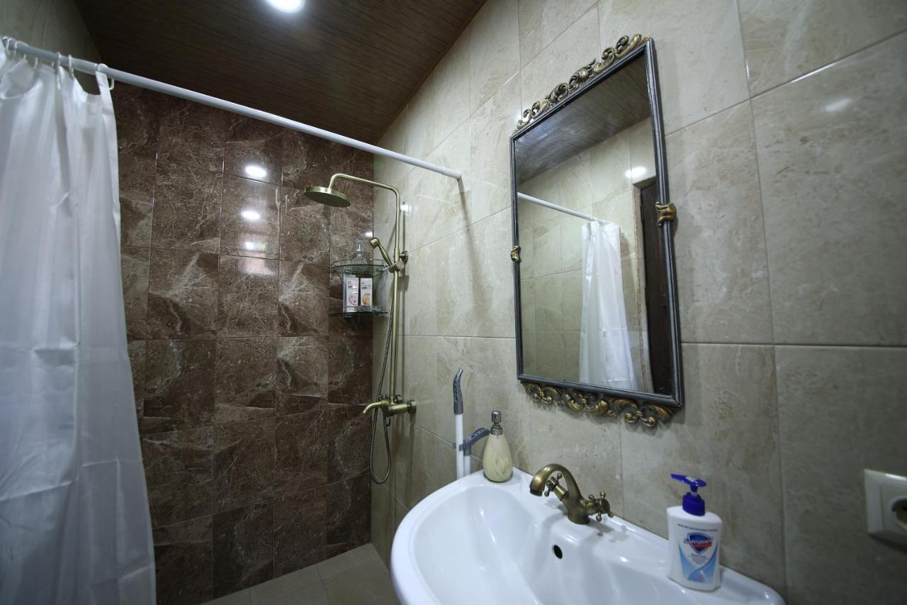 Alashkert Guesthouse ,Ալաշկերտ Հյուրատուն Гюмри Экстерьер фото