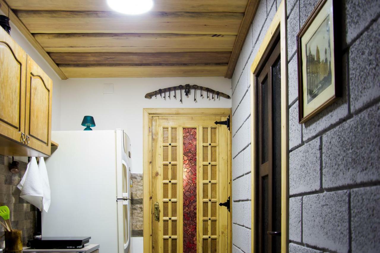 Alashkert Guesthouse ,Ալաշկերտ Հյուրատուն Гюмри Экстерьер фото